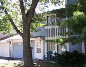 204 Cedarbend Dr., Romeoville, IL 60446