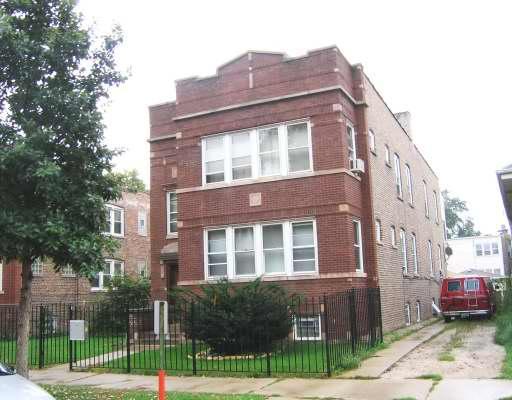 5009 W Altgeld St., Chicago, IL 60639