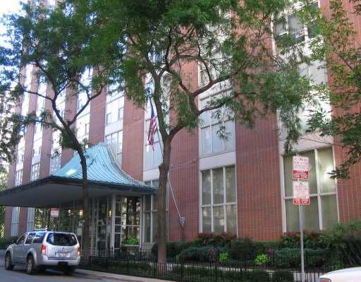 1325 N State Pkwy. #4F, Chicago, IL 60610