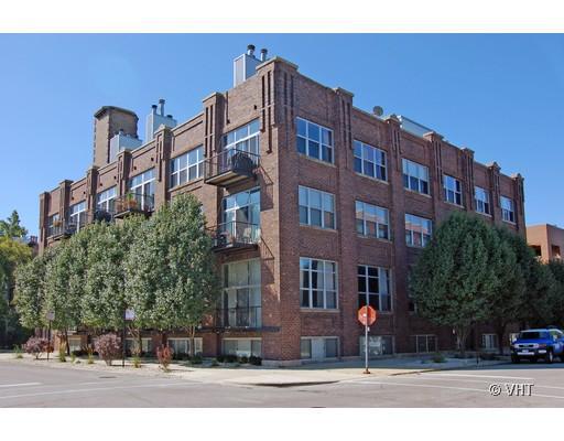 2201 W Wabansia Ave. #4, Chicago, IL 60647