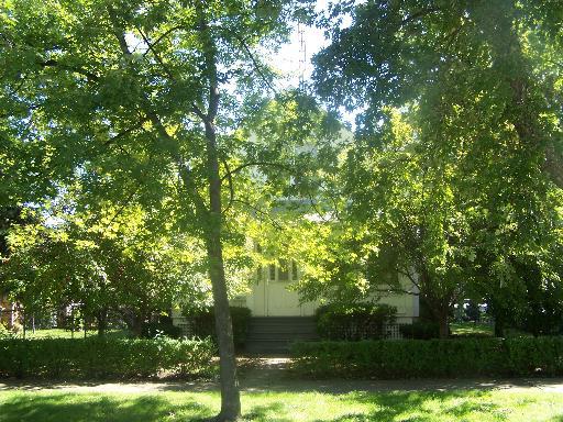 894 6th Ave., Kankakee, IL 60901