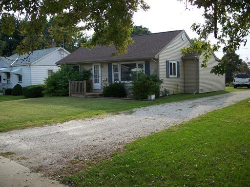 301 N First St., Tonica, IL 61370