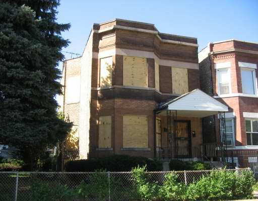 6948 S Eberhart Ave., Chicago, IL 60637