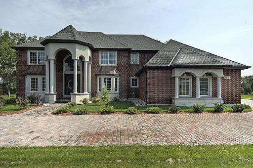 6575 Elm St., Burr Ridge, IL 60527