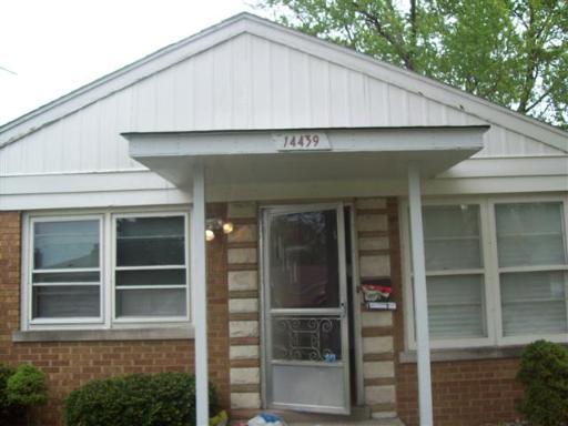 14439 S Hoxie Ave., Burnham, IL 60633