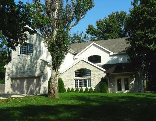 230 58th St., Clarendon Hills, IL 60514