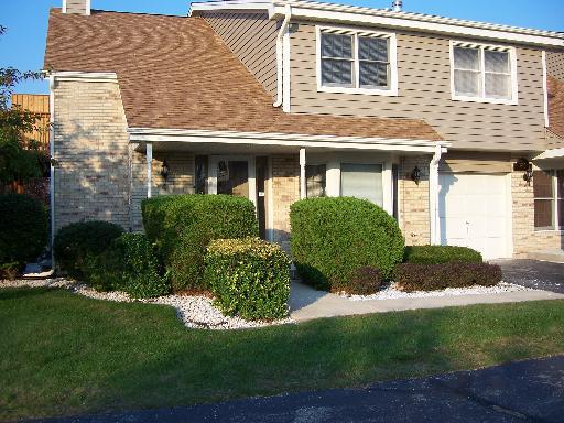 1916 Wisteria Ct. #4, Naperville, IL 60565
