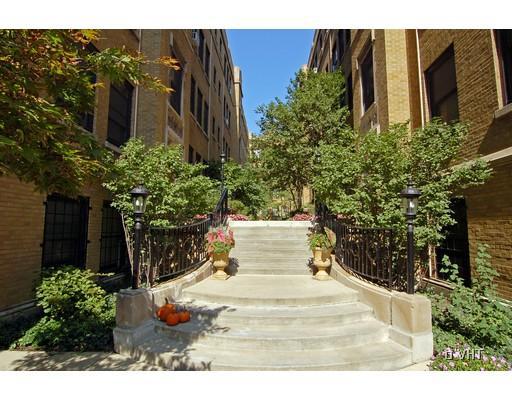 630 W Waveland Ave. #4B, Chicago, IL 60613