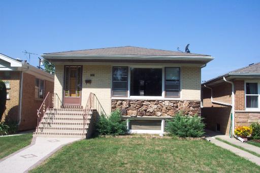 4510 N Oak Park Ave., Harwood Heights, IL 60706