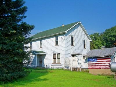 2869 N 4201 Rd., Sheridan, IL 60551