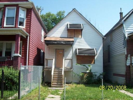 7125 S Aberdeen St., Chicago, IL 60621
