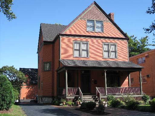 51 S 7th Ave., La Grange, IL 60525