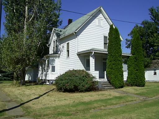 202 E Maple St., Malden, IL 61337