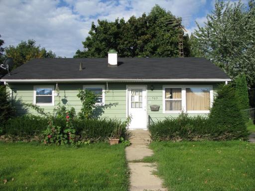 503 Maplewood Ave., Dekalb, IL 60115
