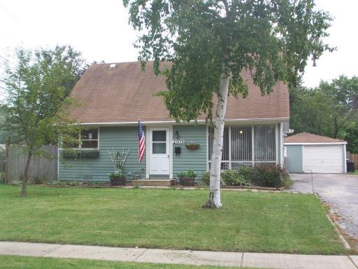 2103 W Wing St., Rolling Meadows, IL 60008