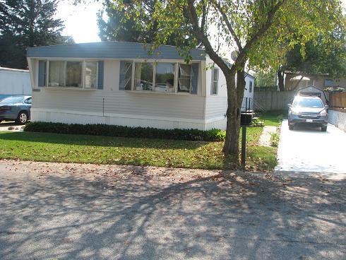 2332 Laurel Ln., Sycamore, IL 60178