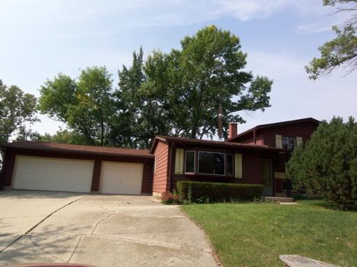 36696 N Grandwood Dr., Gurnee, IL 60031