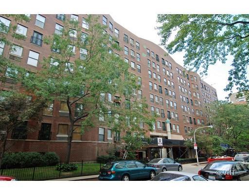 711 W Gordon Ter. #105, Chicago, IL 60613