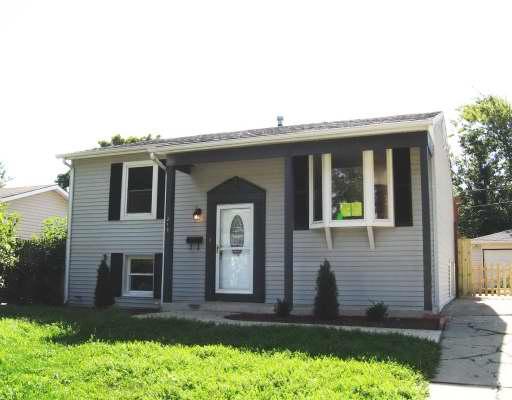 213 Karen Ave., Romeoville, IL 60446