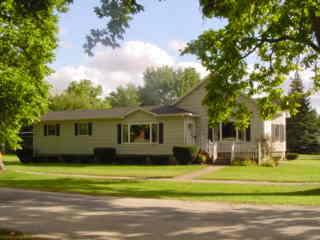 401 E James St., Dwight, IL 60420