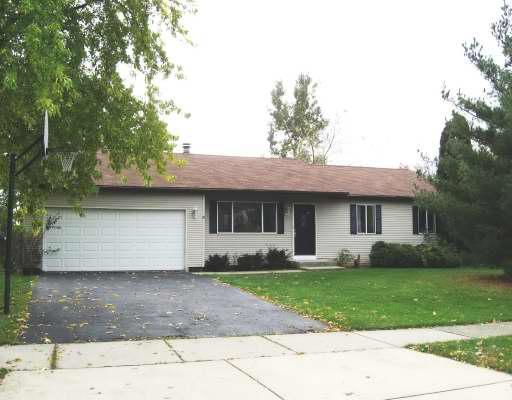 30w637 Whispering Winds Dr., Naperville, IL 60563