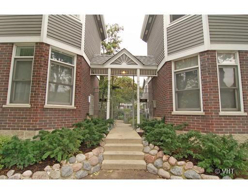 3305 N Racine Ave. #C, Chicago, IL 60657