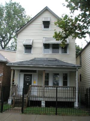 8127 S Burnham Ave., Chicago, IL 60617