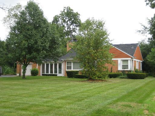 811 S Arlington Heights Rd., Arlington Heights, IL 60005