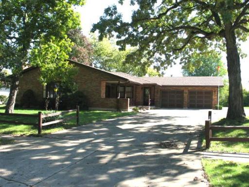 218 W Kendall Dr., Yorkville, IL 60560