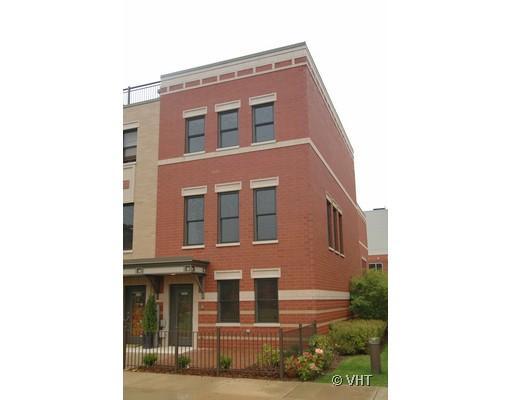 1029 N Kingsbury St., Chicago, IL 60610