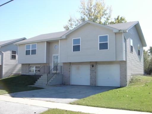 3050 E 223rd St., Sauk Village, IL 60411