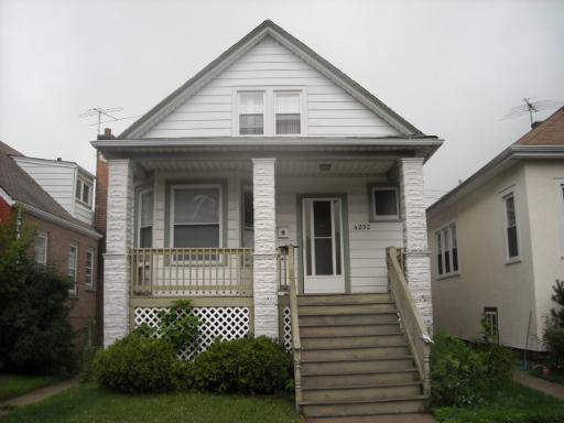 4232 N Moody Ave., Chicago, IL 60634