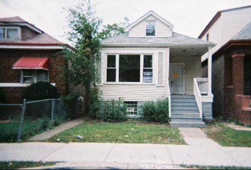 6916 S Claremont Ave., Chicago, IL 60636
