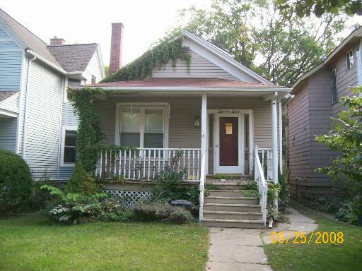 71 Groveland Ave., Riverside, IL 60546