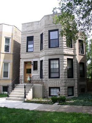 2529 N Mozart St., Chicago, IL 60647