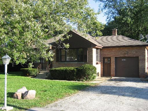 17W445 Butterfield Rd., Oak Brook Terrace, IL 60181