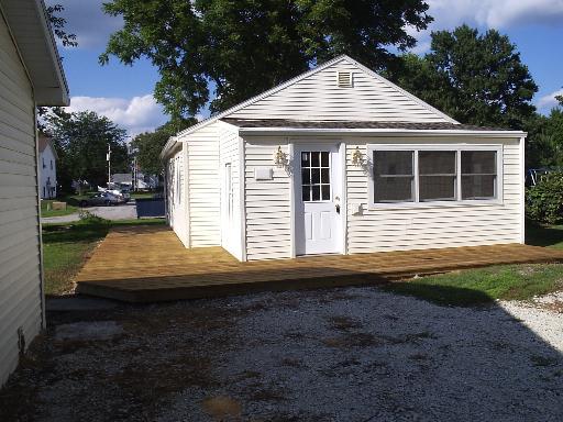 275 W 2nd St., Clifton, IL 60927