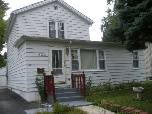 834 W Spruce St., Aurora, IL 60506