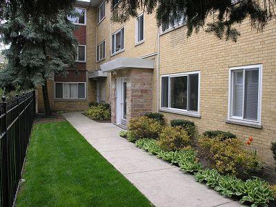 1429 W Jarvis Ave. #1A, Chicago, IL 60626