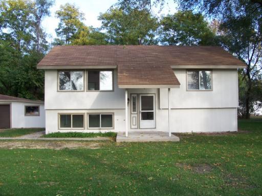 12669 N 2nd St., Roscoe, IL 61073