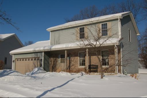 2670 Kettlehook Dr., Elgin, IL 60124