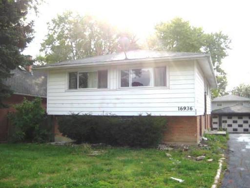 16936 S Old Elm Dr., Country Club Hills, IL 60478