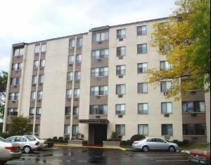9740 S Pulaski Rd. #410, Oak Lawn, IL 60453
