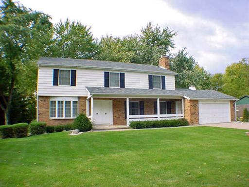 76 Poplar Rd., Yorkville, IL 60560