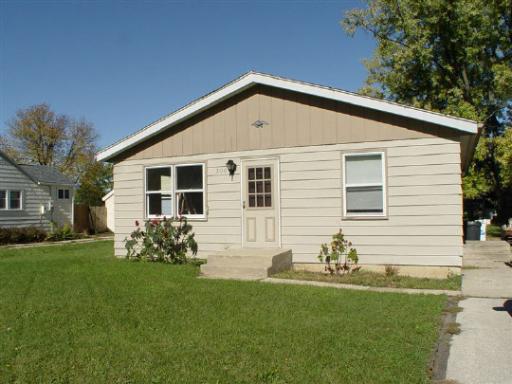 306 Superior Ave., Machesney Park, IL 61115
