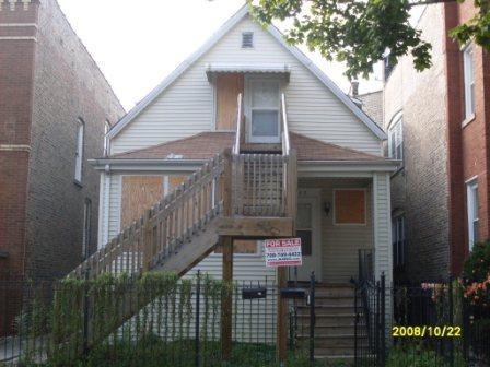 2442 N Avers Ave., Chicago, IL 60647
