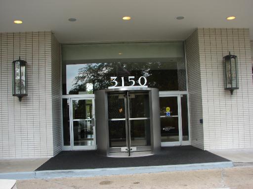 3150 N Lake Shore Dr. #8E, Chicago, IL 60657