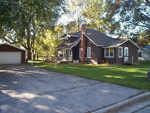 18 E Rock St., Plano, IL 60545