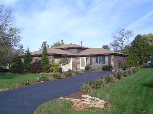 239 Utah St., Frankfort, IL 60423