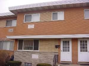 9662 Lois Dr. #E, Des Plaines, IL 60016